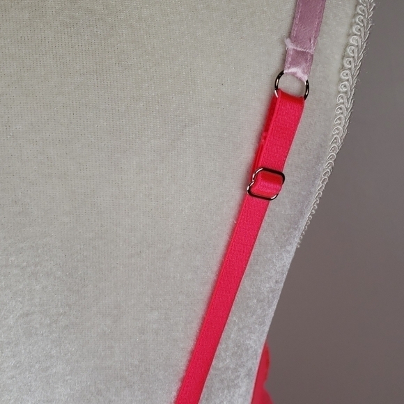 VICTORIAS Secret 34D Hot Pink Baby Doll Negligee - Picture 3 of 11